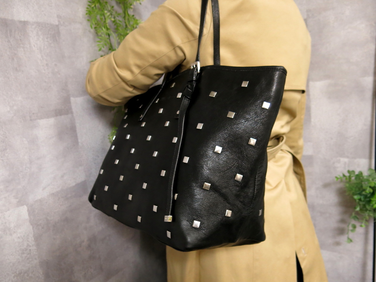 JIMMY CHOO レザー トートバッグ スクエア 縦長 黒 ブラック メンズ  