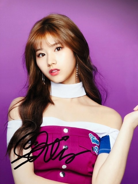 TWICE サナ ☆直筆サイン写真(アジアンポップス)｜売買された