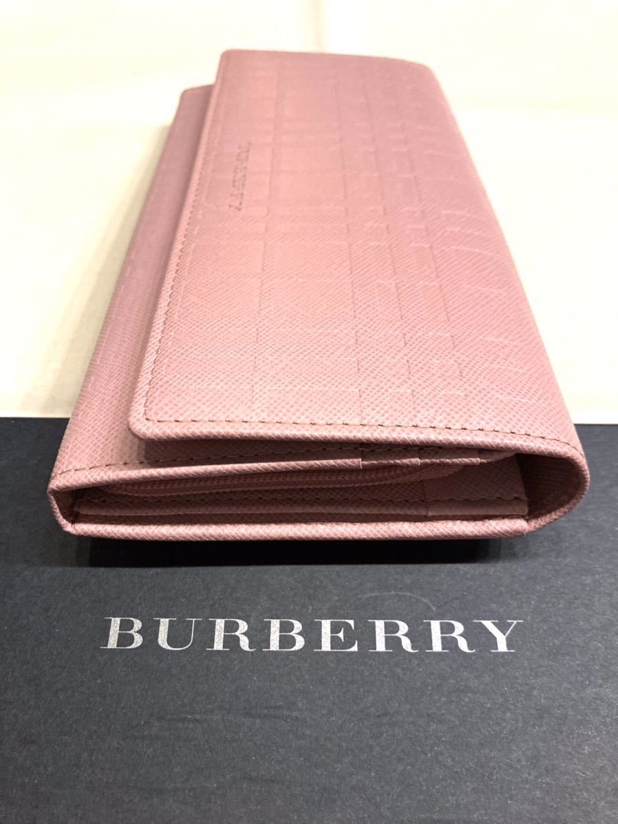 ☆新品未使用☆ 希少品 BURBERRY バーバリー ピンクレザー エンボス 