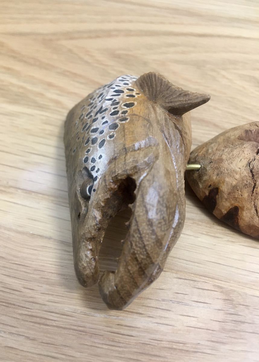 鱗水作】彫魚ブラウントラウトブローチ ハンドメイド(ルアー用品