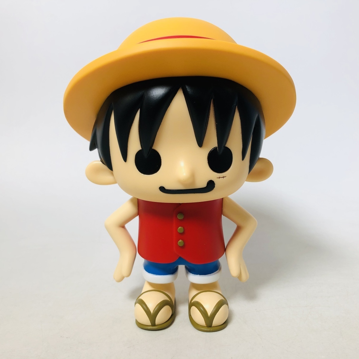 品 パンソンワークス Dxソフビフィギュア ワンピース モンキー D ルフィ モンキー D ルフィ 売買されたオークション情報 Yahooの商品情報をアーカイブ公開 オークファン Aucfan Com