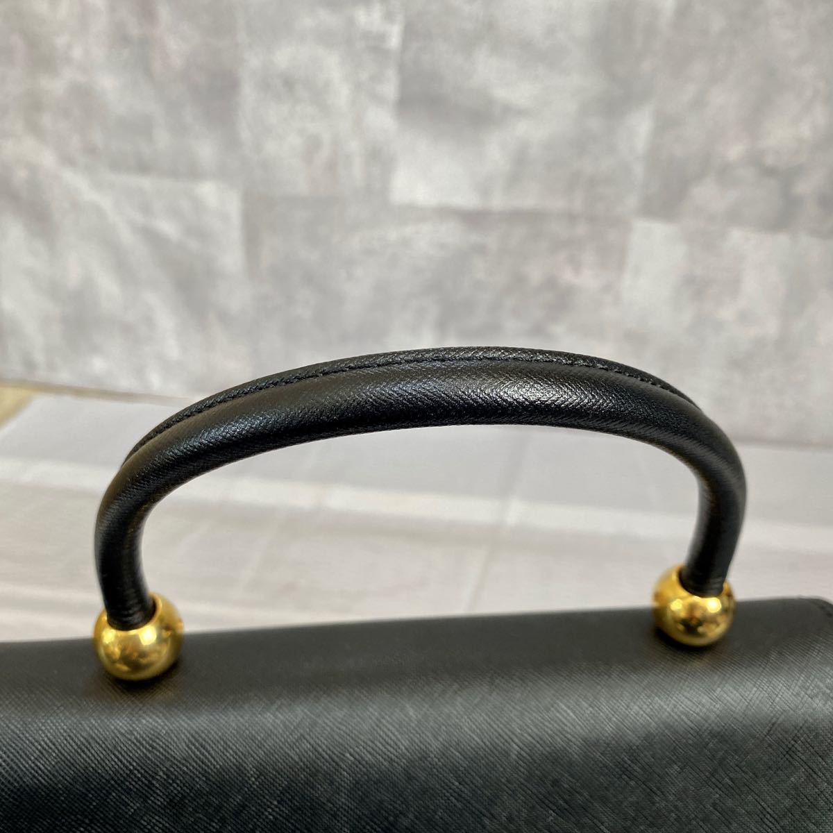 大人気，大得価 美品 HAMANO ハマノ 濱野皮革工藝 皇室御用達 ハンドバッグ トートバッグ ショルダーバッグ フォーマル レザー 黒 ブラック 高級 希少 上質