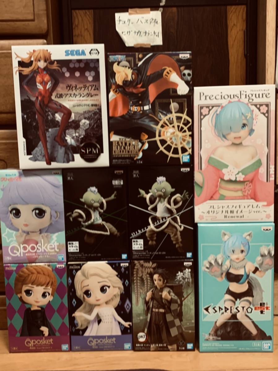 フィギュアまとめ売り　10体セット　転スラ　リゼロ　鬼滅の刃　ワンピース　エヴァ　アナ雪　