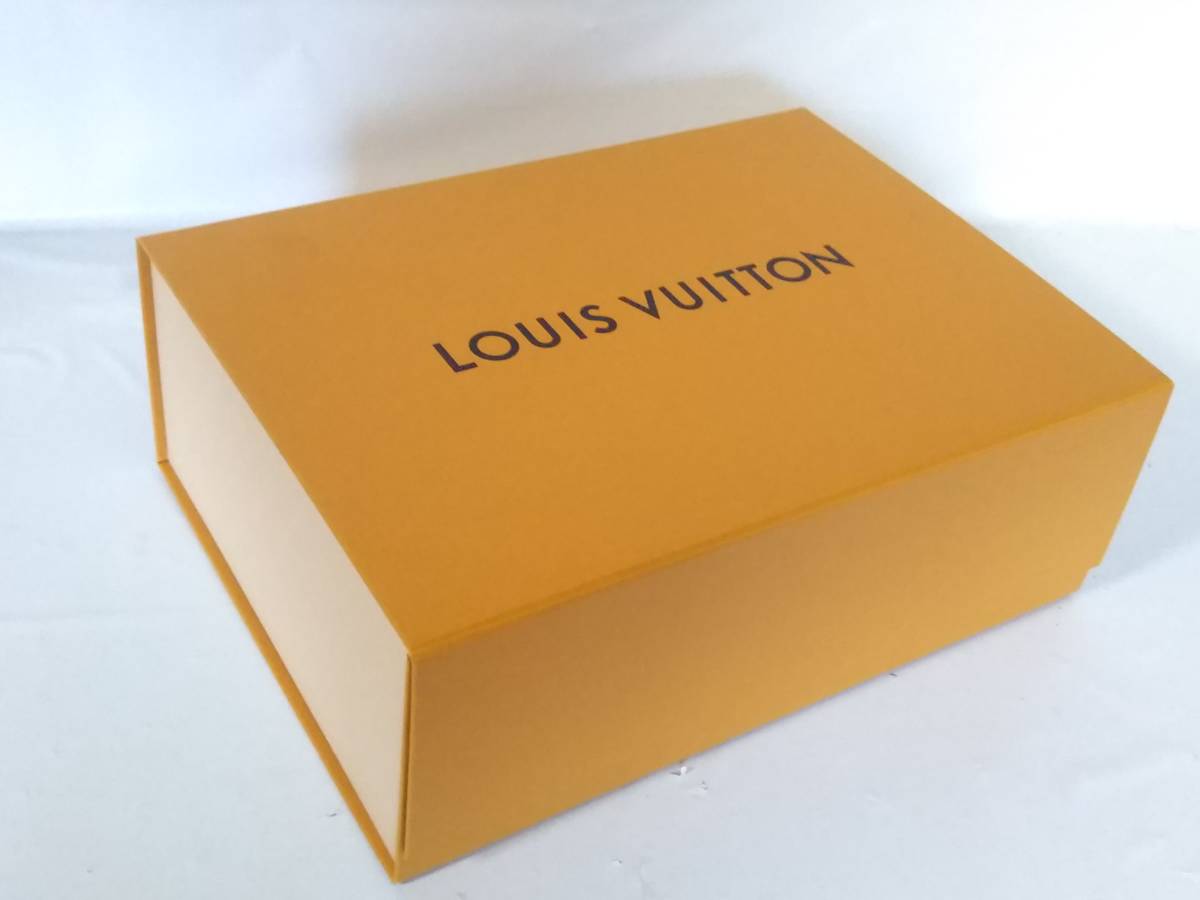 ☆空き箱☆Louis Vuitton ルイヴィトン/空箱/W35.5×D26.5×H13cm/リボン