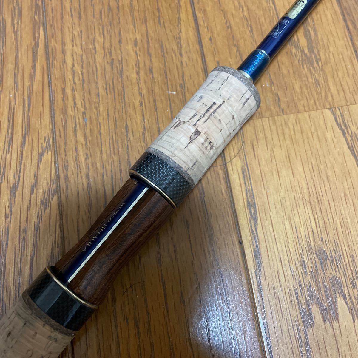 ワールドシャウラ 2652R-2 ブルータイプ 青シャウラ(シマノ)｜売買され 