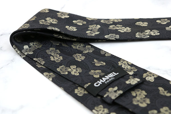 美品/即決】 シャネル CHANEL 花柄 イタリア製 シルク メンズ ネクタイ