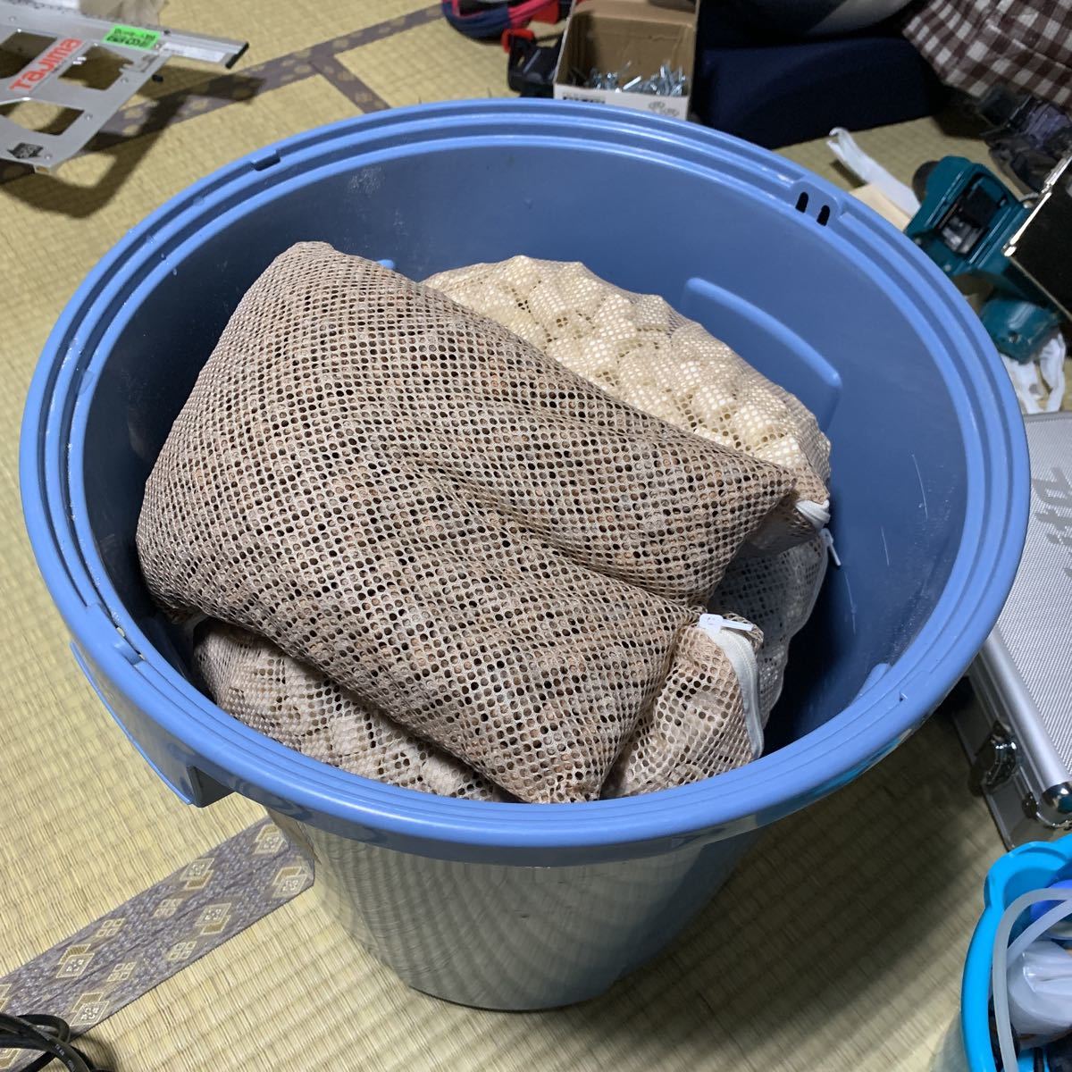 アクリル水槽 1200-600-410 上部フィルター付き ぷぅ工房 濾過槽付き ぷぅ工房製上部フィルター 横1200奥600高600 ぷぅ工房製 Yahoo!オークション 特注 - 0 厚さ 1200-600-600 | ぷぅ工房製上部