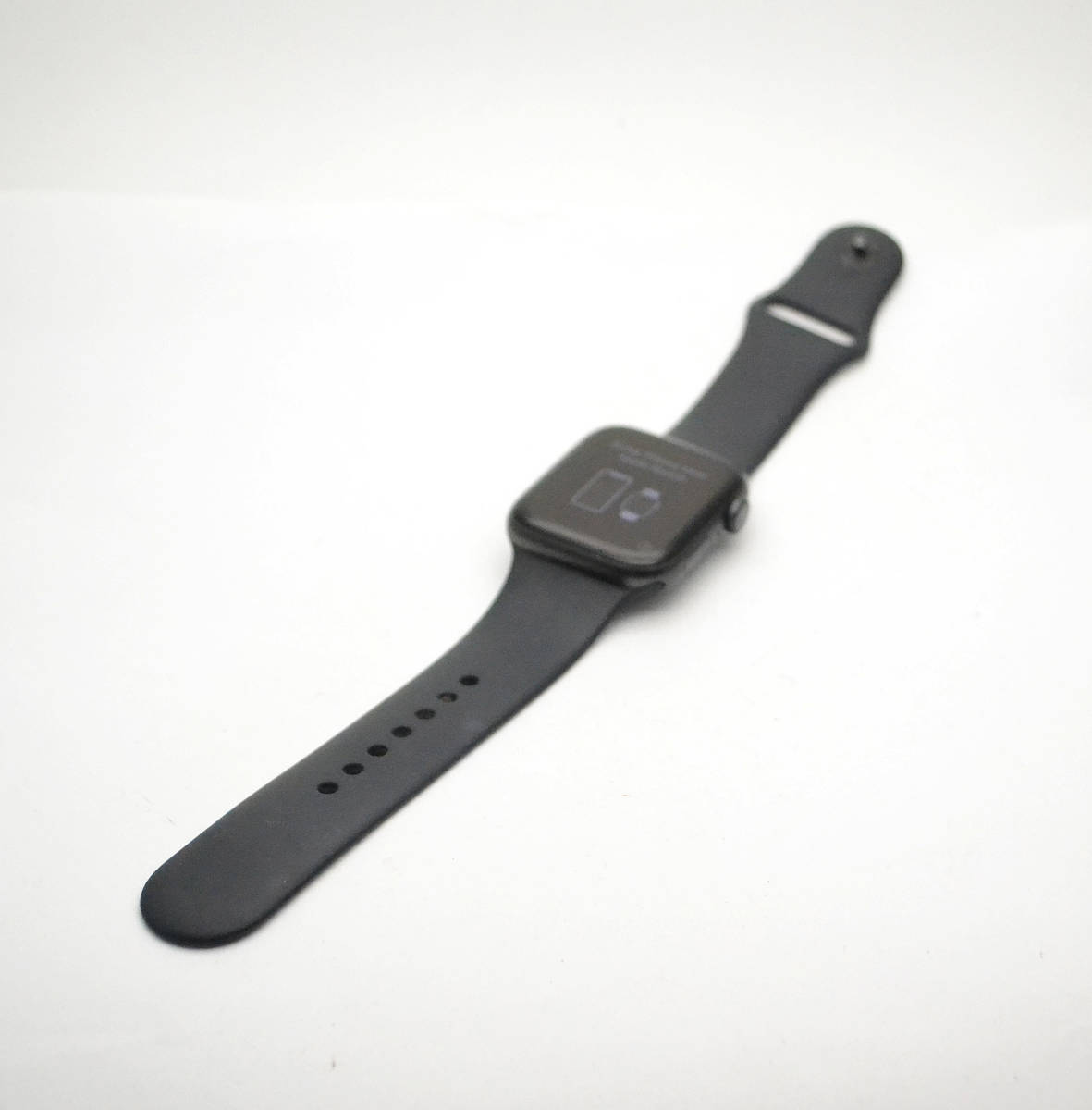  K3908 アップルウォッチ/Apple Watch/SE/44MM/GPS/スペースグレイ/スポーツバンド ミッドナイト(スマートウォッチ本体)｜売買されたオークション情報、yahooの商品情報をアーカイブ公開 - オークファ スマートウォッチ本体