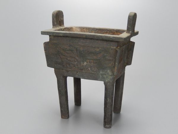 中国古玩 唐物 古銅造 時代物 極上品 饕餮文 香炉 在印 花瓶 初