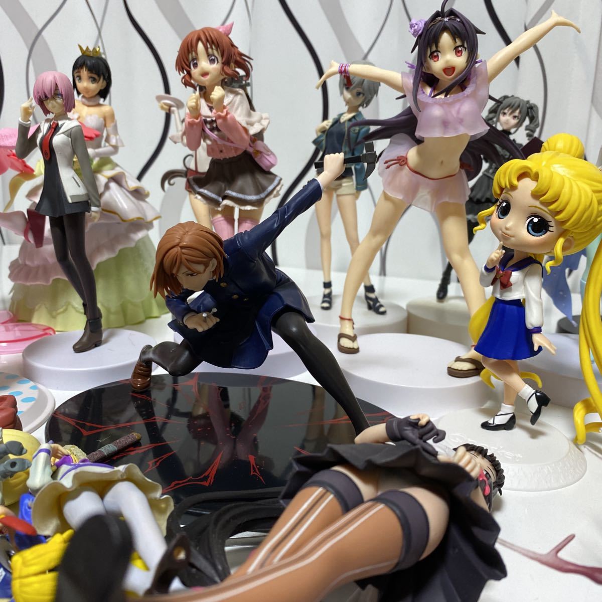 T0719 9ta 未開封 フィギュア まとめ Qposket セーラームーン 呪術廻戦 転生したらスライムだった件 エロマンガ先生 レム 等 計33体 Steelenergia Com Br