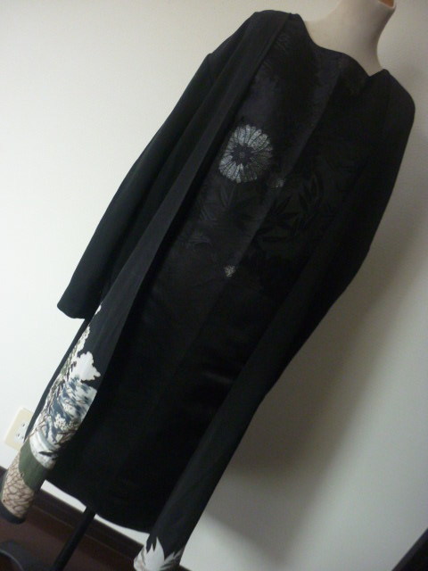 即決，大きいサイズLL.２L，３L，４L重ね着風ワンピース，正絹黒縮緬の留袖&刺繍帯，アンサンブル風ワンピース，着物リメイク