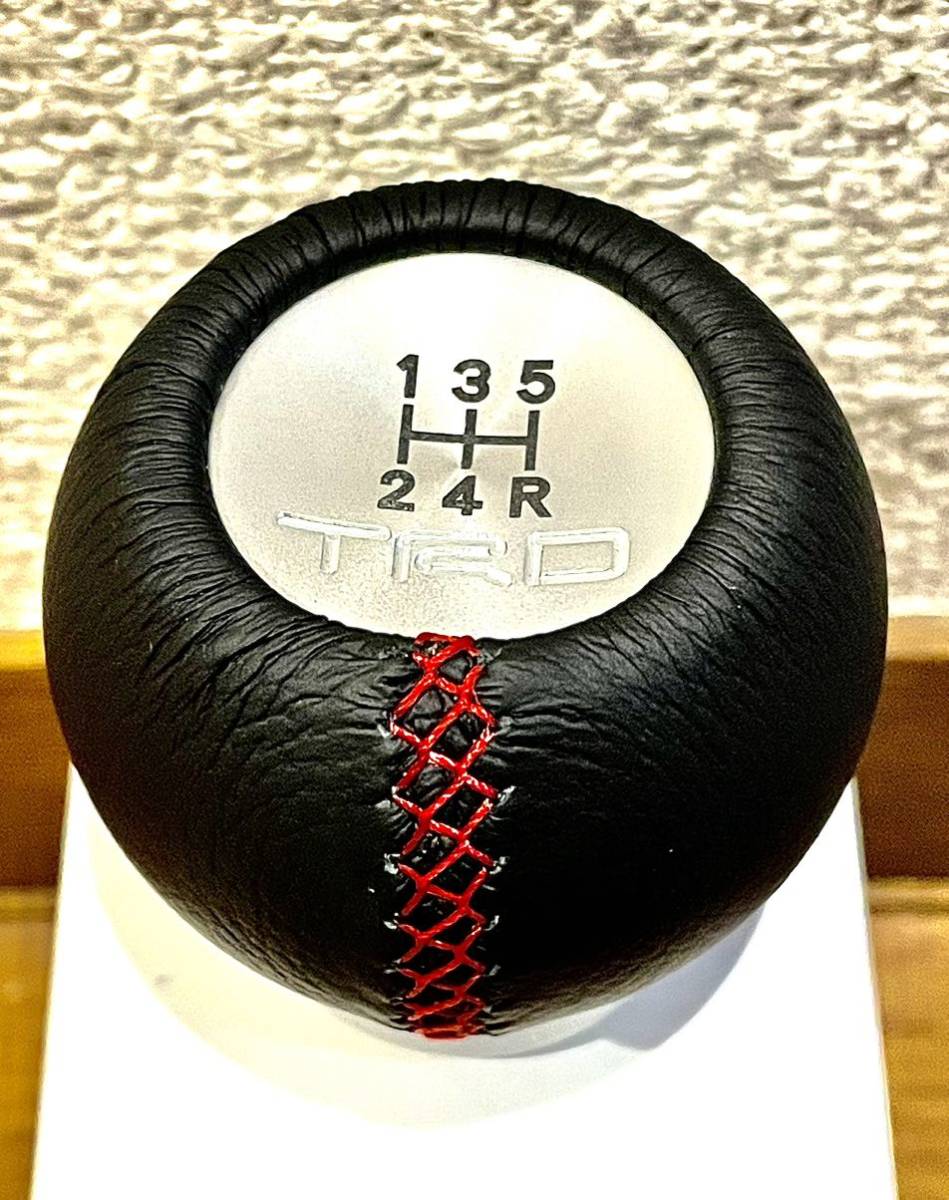 正規品 TRD シフトノブ 5MT MS204-00005 M12x1.25 本革巻き 絶版の入札 