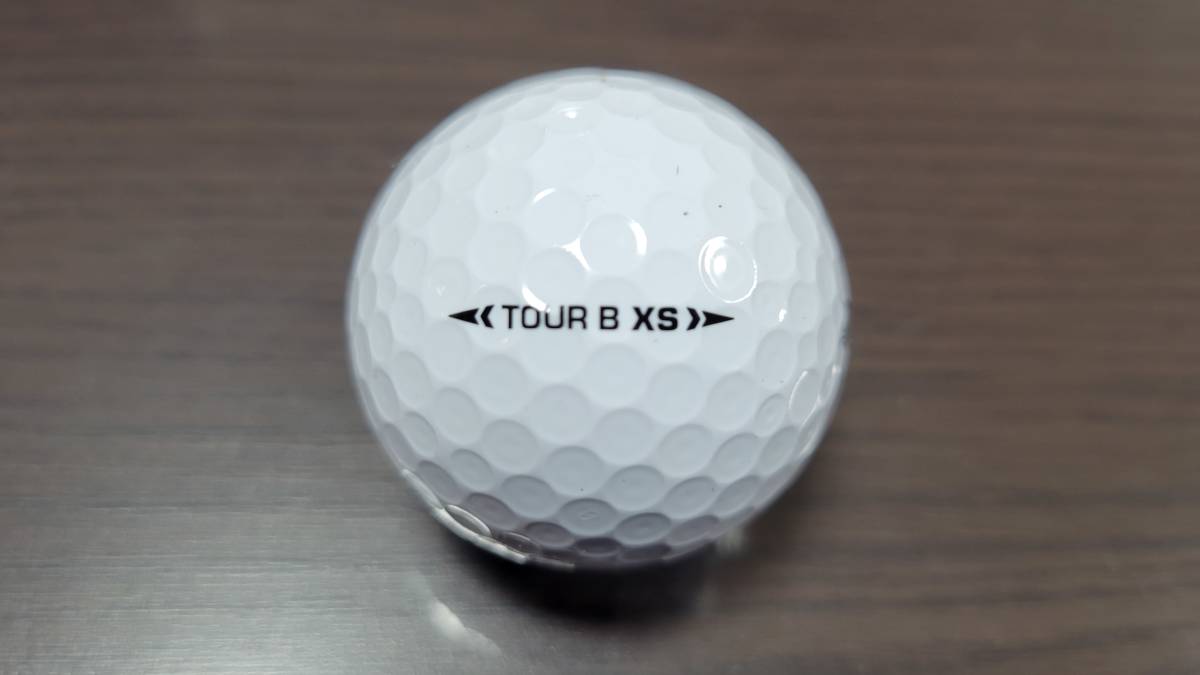 西郷真央 オウンボール TOUR B XS 女子ゴルフプロ 初優勝 ツアーBXS