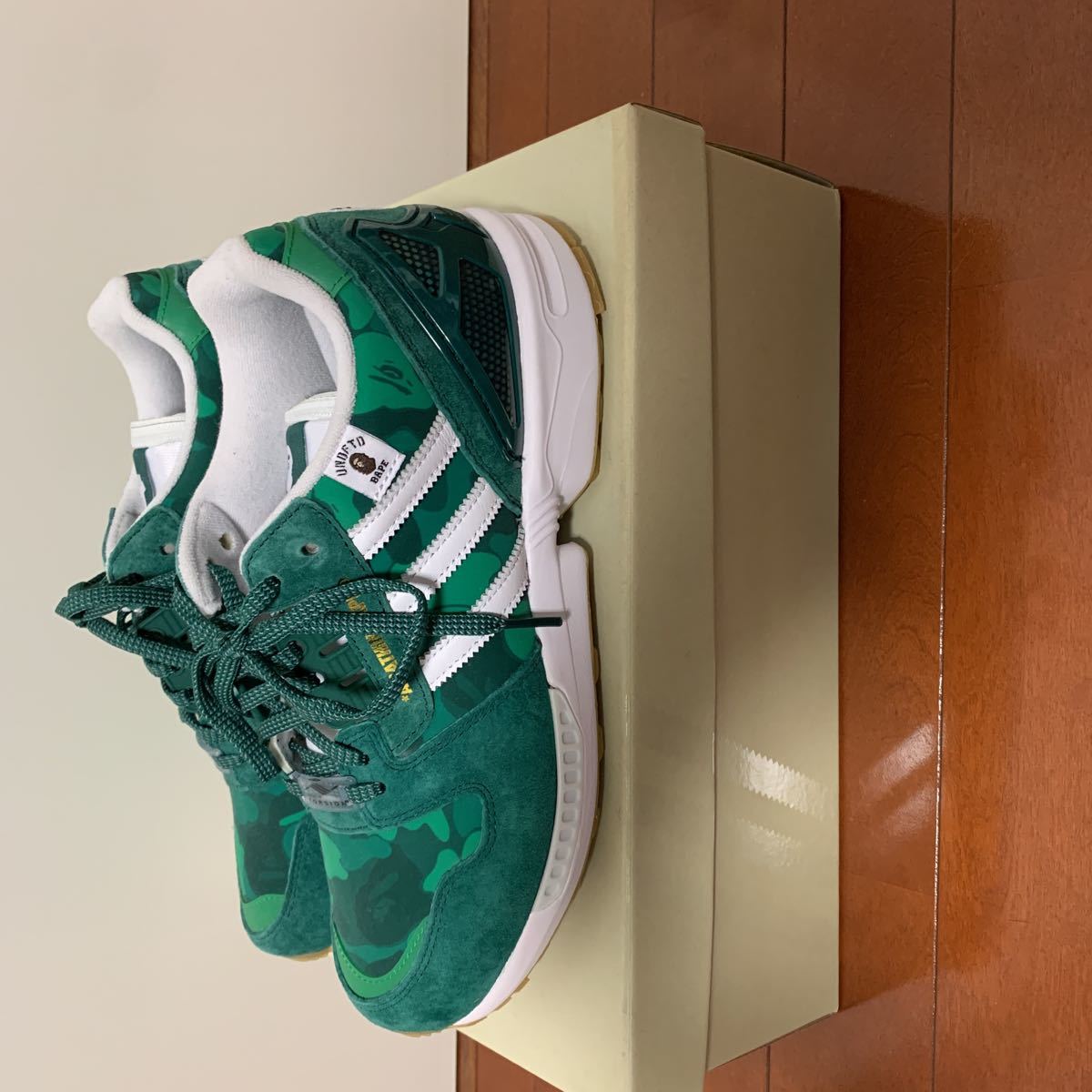 A BATHING APE BAPE UNDEFEATED zx8000 adidas トリプルコラボ 
