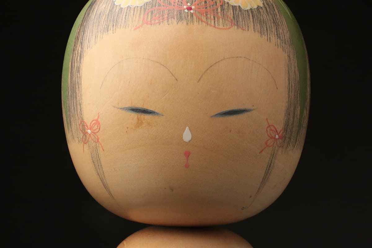 HU986 【倉澤敏恵 作】創作こけし「葡萄」高30.1cm 重681g・描彩こけし 