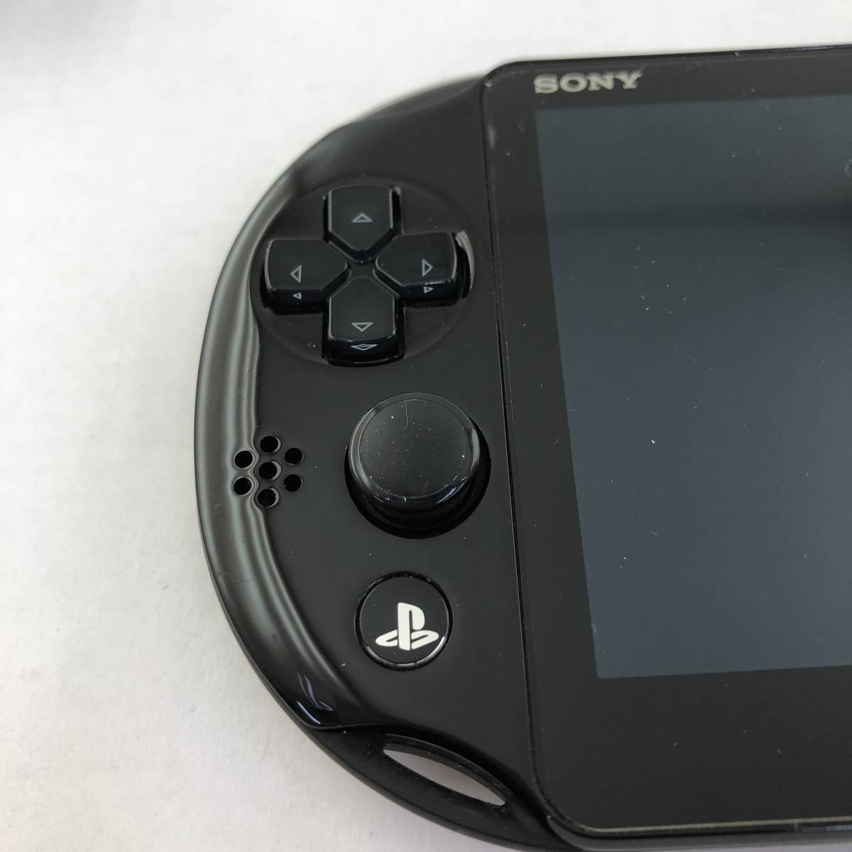 ソフト5本付 Playstation Vita Wi Fiモデル ブラック Pch 00za11 メタルギアソリッド マインクラフト 討鬼伝 ワンピース海賊無双3等 Ps Vita本体 売買されたオークション情報 Yahooの商品情報をアーカイブ公開 オークファン Aucfan Com