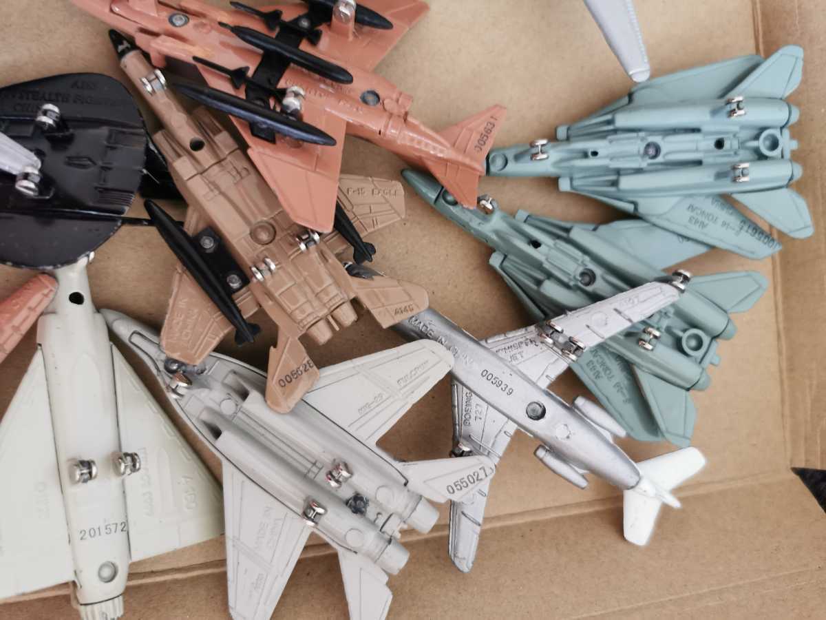 戦闘機 飛行機 19個まとめ売り ジャンク ガチャガチャ スカイフライト