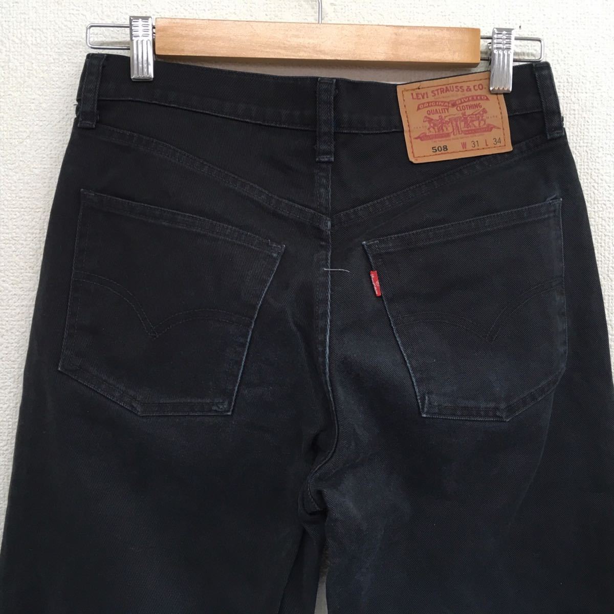 美品】 Levi