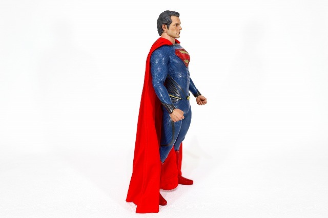 ホットトイズ マン・オブ・スティール』 1／6スケールフィギュア 