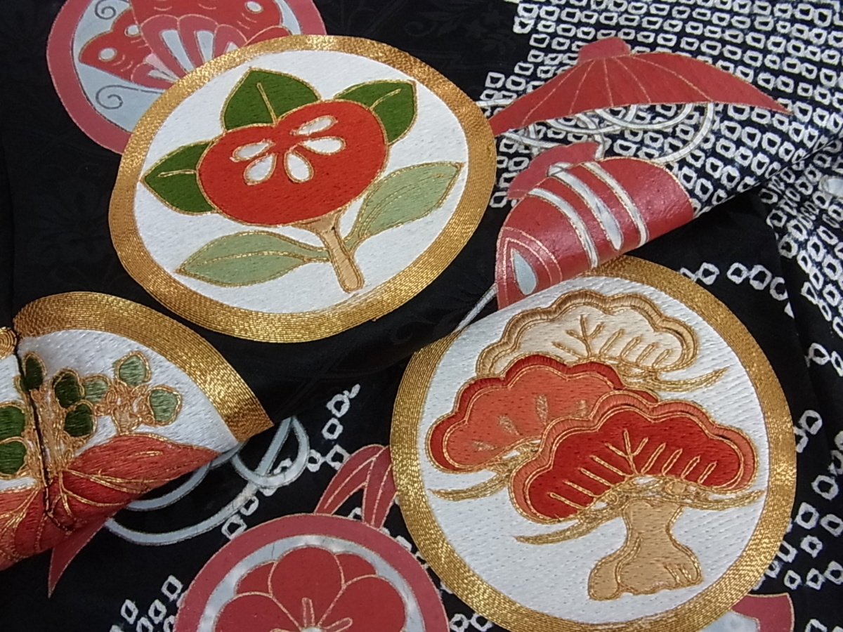 駒刺繍 黒地 絞り 花美人着物□豪華振袖 金彩 逸品 金駒刺繍 花