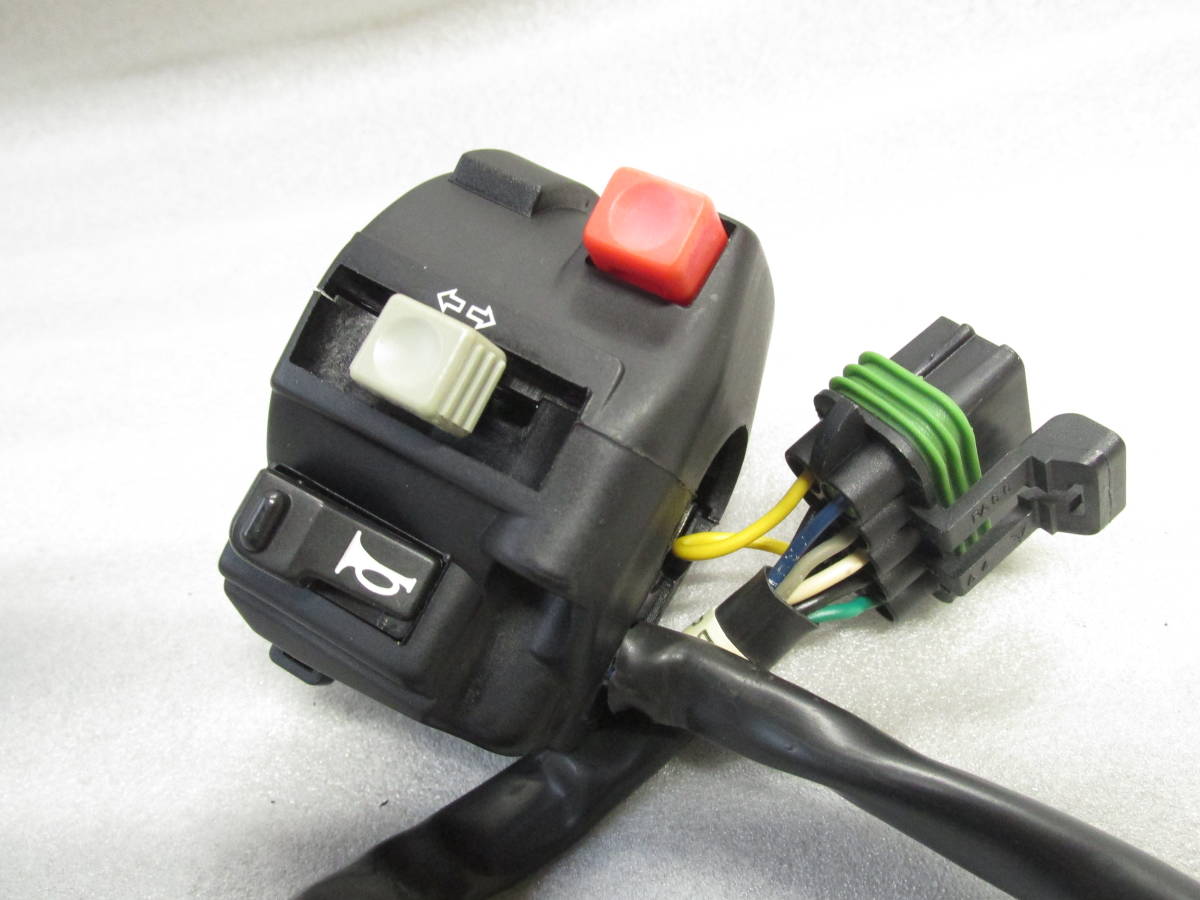 ●　モンスター　M400　●　スイッチBOX　左　2002年