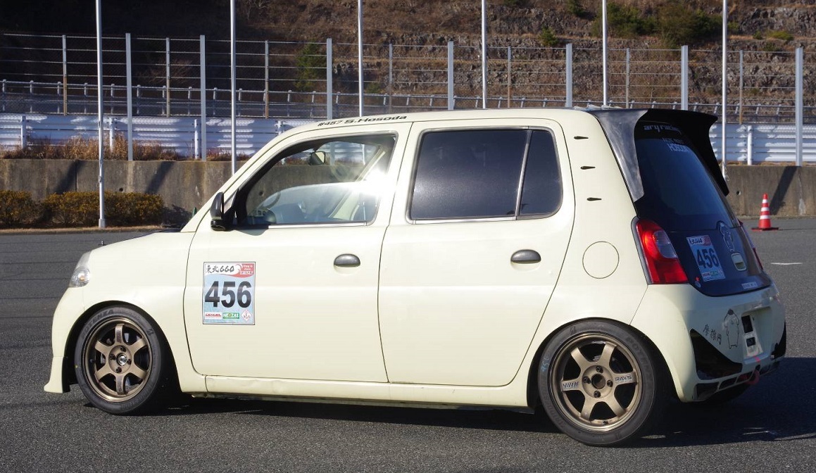 ary racing (オートリサーチ米沢)×RacingHAMMER　レーシングハマー　エッセ　L235S　245　リアスポイラー ary (オートリサーチ米沢)×RacingHAMMER racing