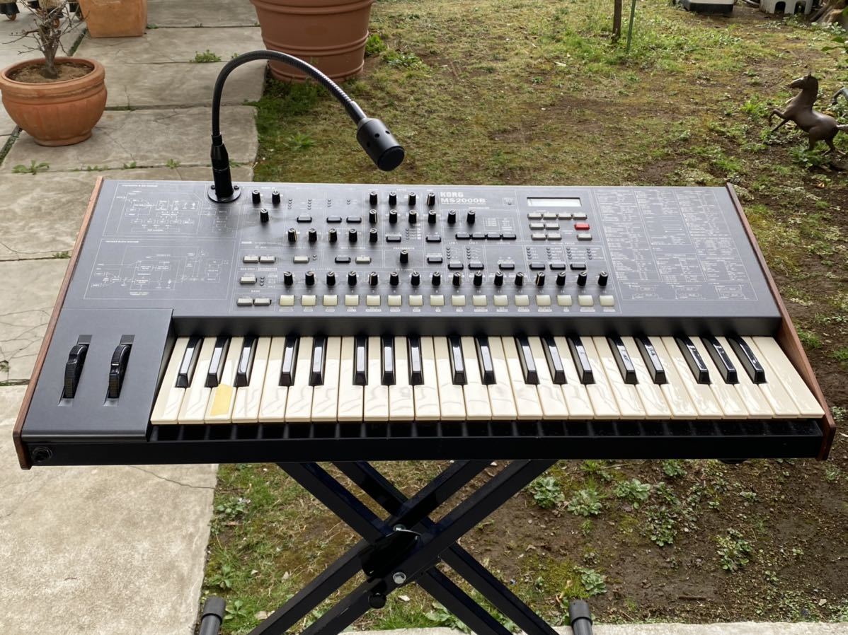 シンセサイザー KORG MS2000B 奇跡のほぼ新品 KORG アナログモデリング