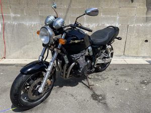 イナズマ400のYahoo!オークション(旧ヤフオク!)の相場・価格を見る