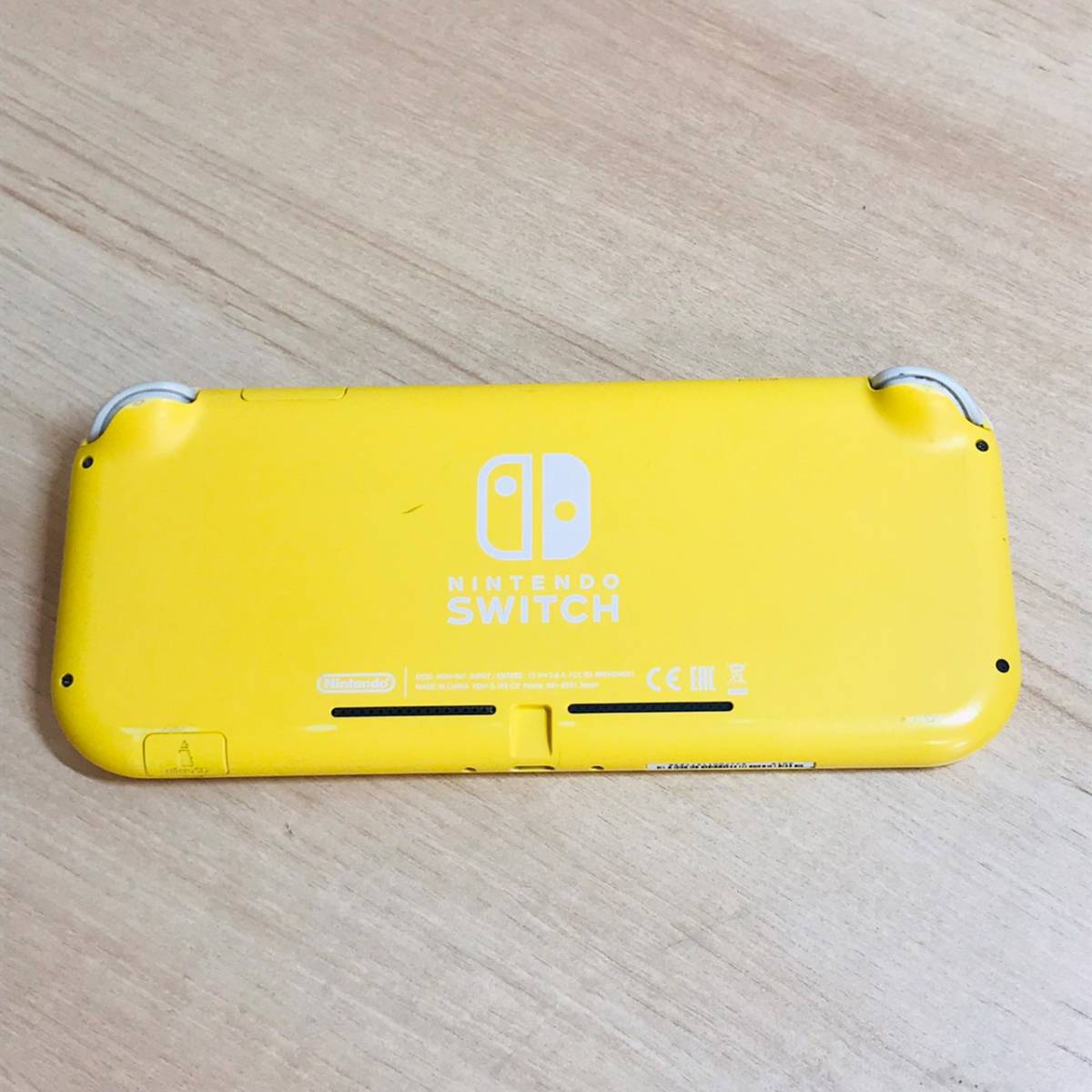 ジャンク 任天堂 ニンテンドー スイッチ ライト 本体 イエロー 黄色