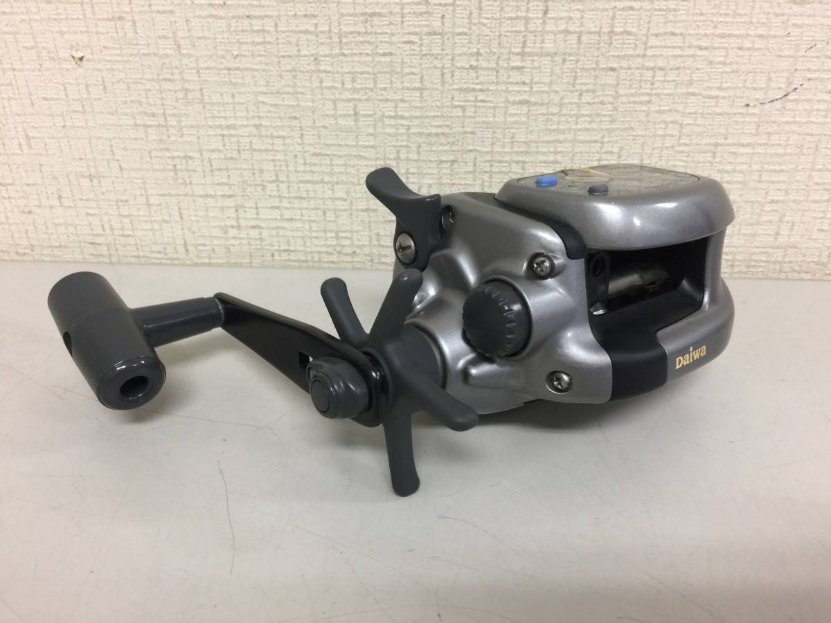  DAIWA ダイワ TANASENSOR-S 400DX タナセンサー 海船用 C3.2(ダイワ)｜売買されたオークション情報、yahooの商品情報をアーカイブ公開 - オークファン 手動