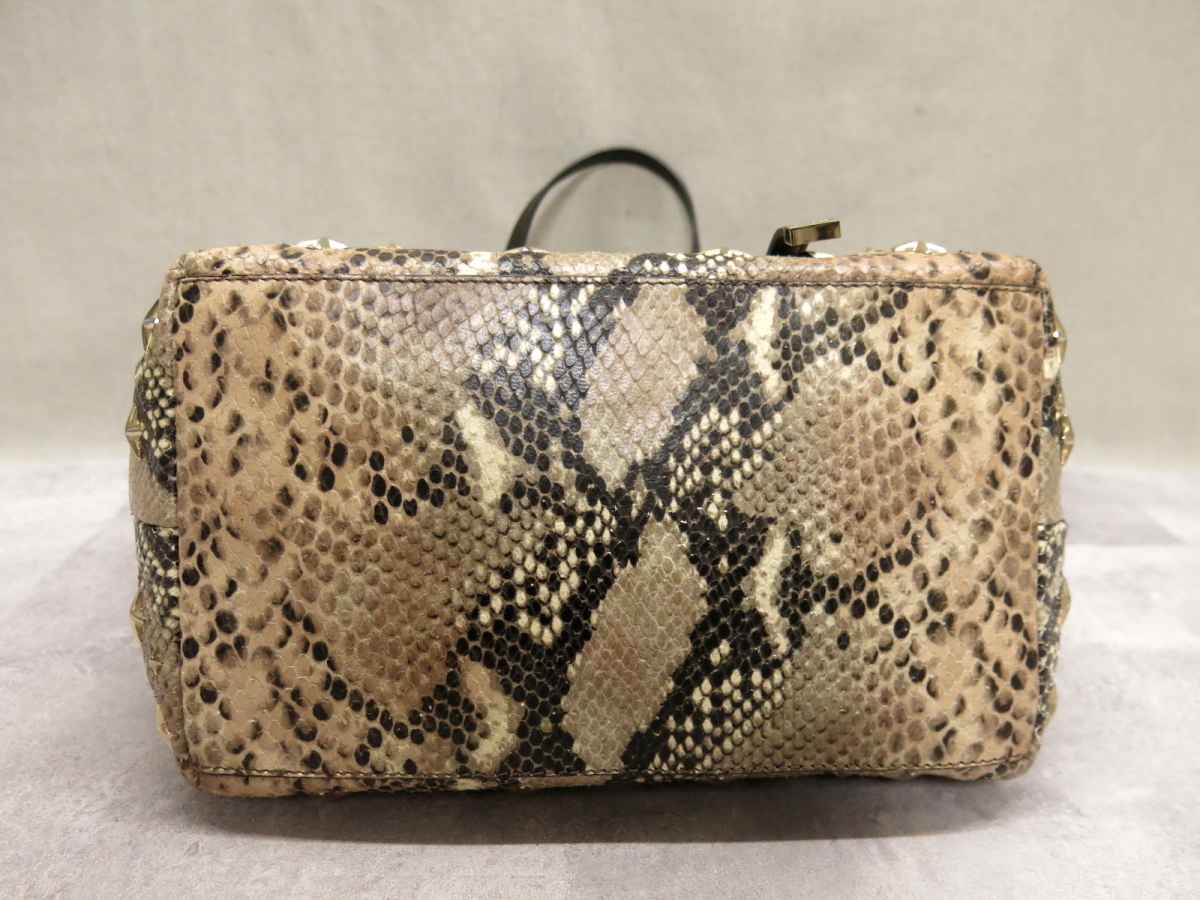 超美品○JIMMY CHOO ジミーチュウ○サシャ○ゴールド スタースタッズ 