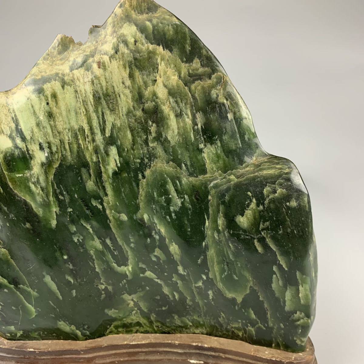 飾石 ネフライト天然石 約6kg 水石 盆石 鑑賞石 置物 自然石 飾物 紋石