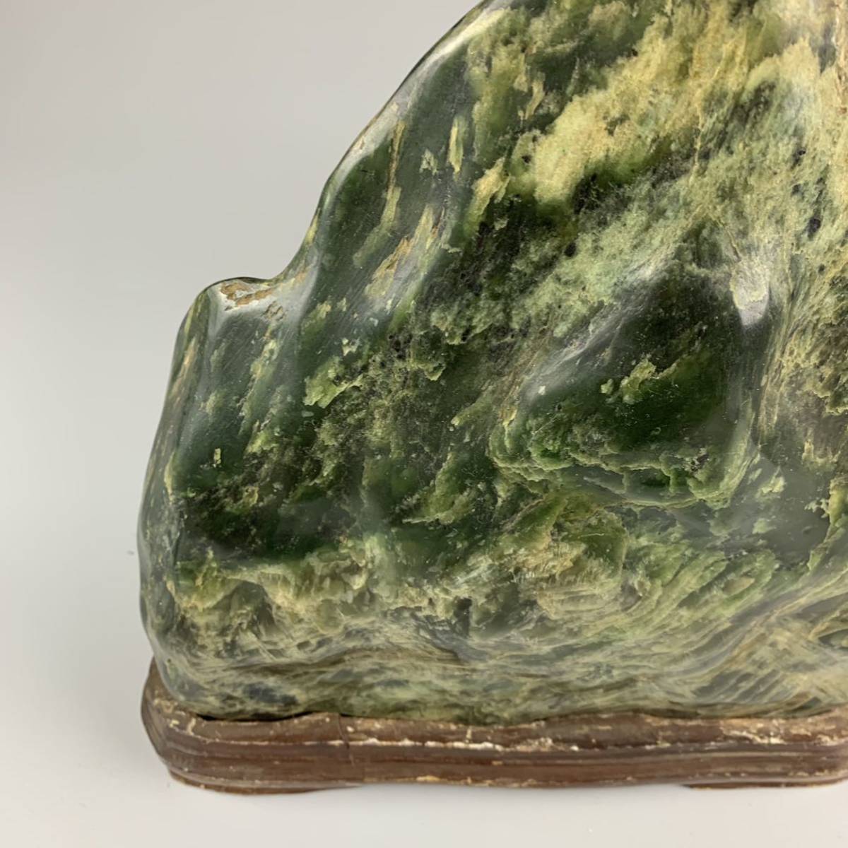 飾石 ネフライト天然石 約6kg 水石 盆石 鑑賞石 置物 自然石 飾物 紋石