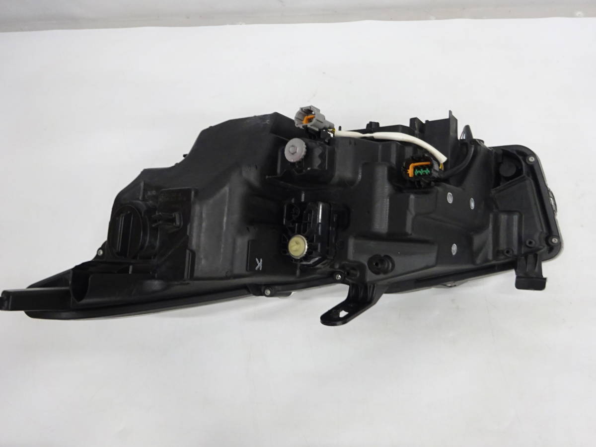s5867N】ヘッドライト 日産 スカイライン V37 右ヘッドライト 中古品