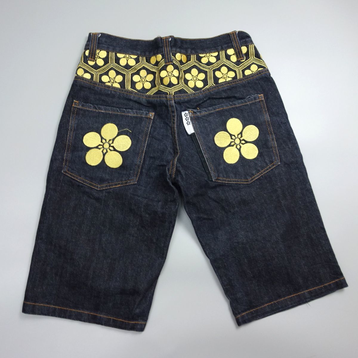 1円 美品 豪華刺繍 雅結 花の慶次 前田慶次 傾奇者 家紋 デニム ハーフ 