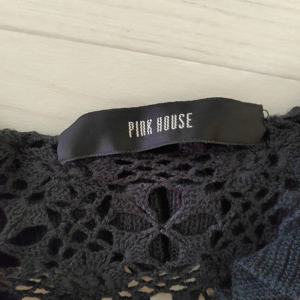 PINK HOUSE（カーディガン）のフリマアイテム一覧 HOUSE ピンク ねこと花刺繍カーディガン チェリーカードモチーフ使いニットカーディガン｜ピンクハウス PINK HOUSE/ピンクハウス/花刺繍/レース×フリルカーディガン