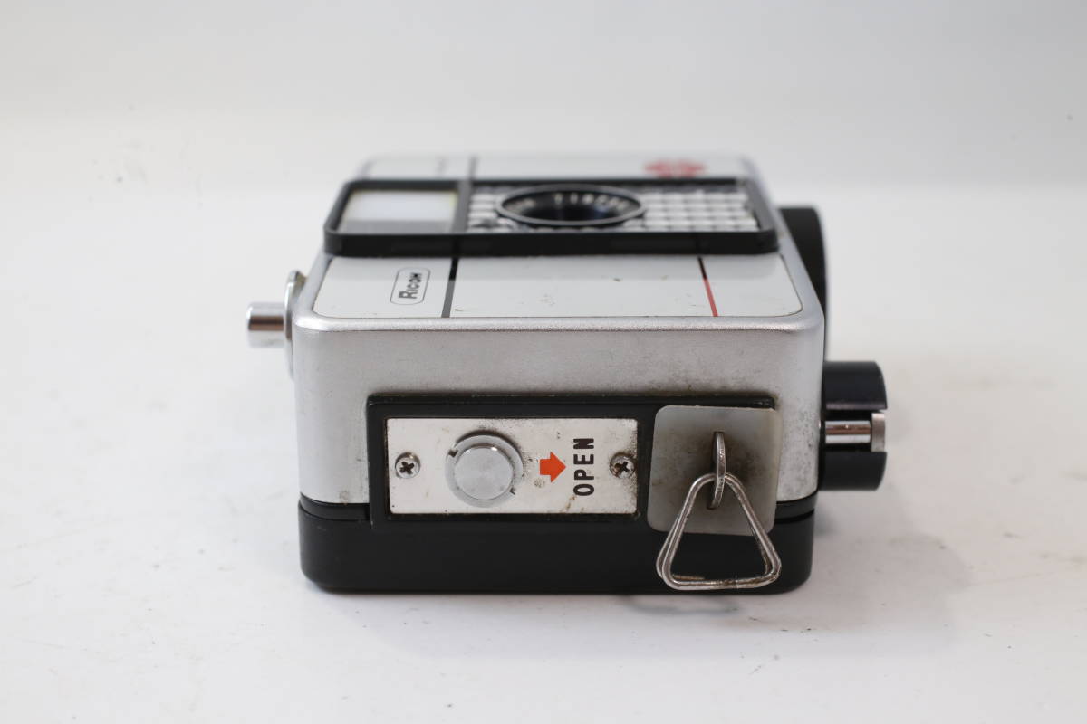 RICOH AUTO HALF E リコー オートハーフ E レッドフラワー