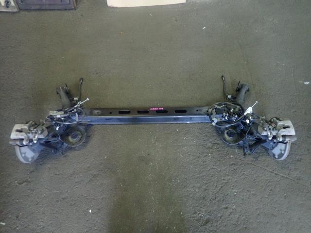 スイフト DBA-ZC83S リアアクスルビームASSY ZVR 46500-52R62 スイフト