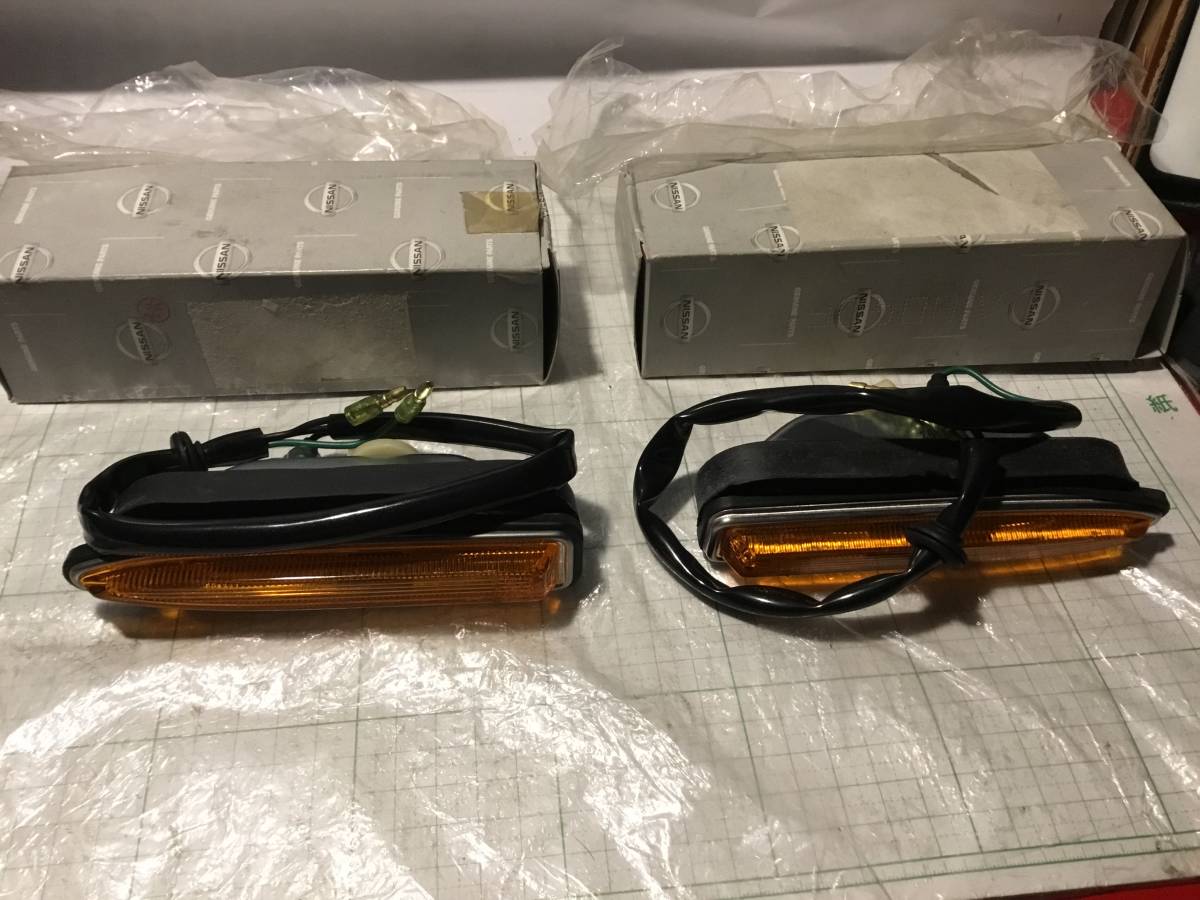 NISSAN DATSUN ブルーバード 510 bluebird P510 ウィンカー レンズ 