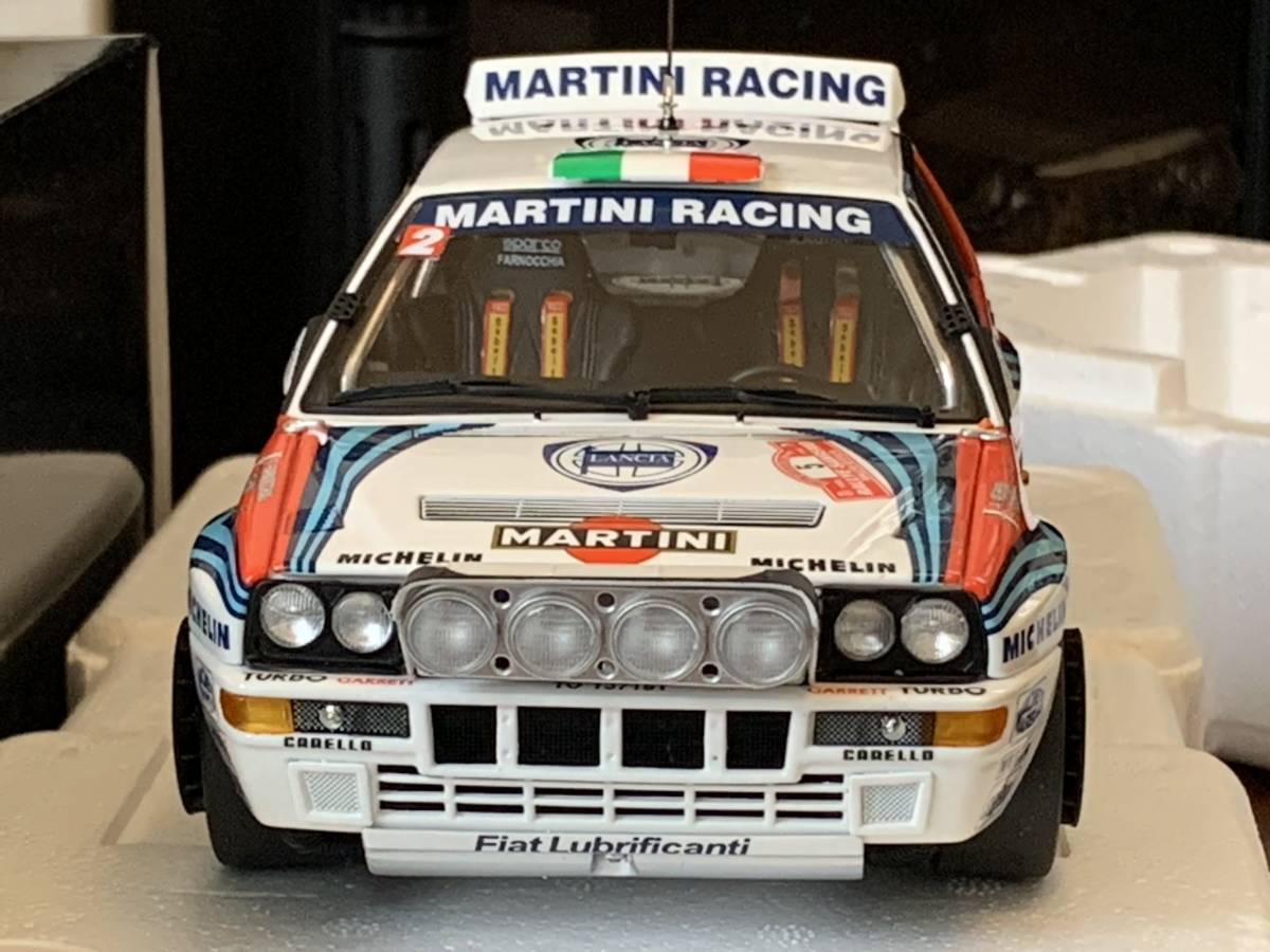 1/18 LANCIA DELTA HF INTEGRALE 1992 Sanremo #5 （Martini）No08348B 