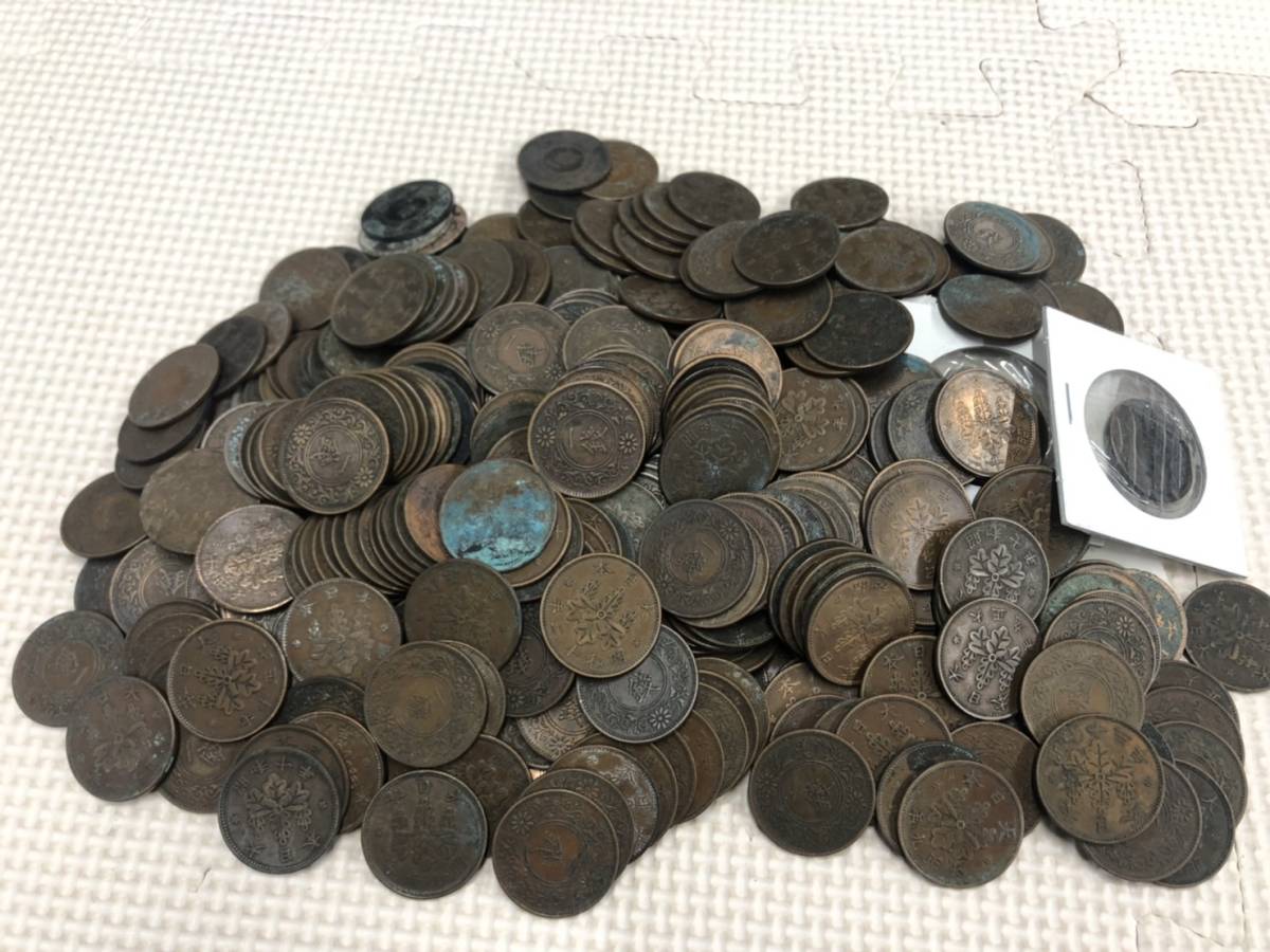 22-4-84 日本古銭 竜・稲・桐・カラス 一銭 銅貨 まとめ 総重量2.2キロ 