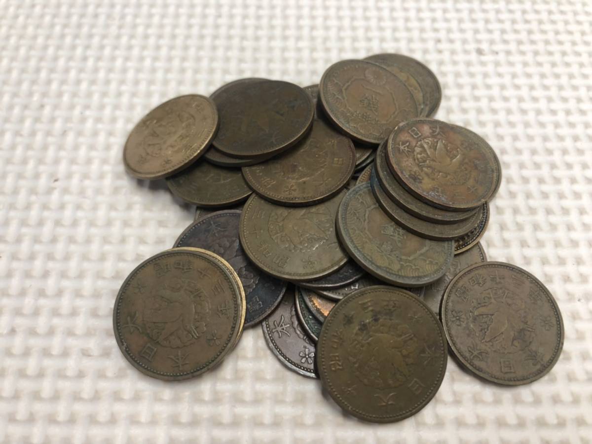 22-4-84 日本古銭 竜・稲・桐・カラス 一銭 銅貨 まとめ 総重量2.2キロ 