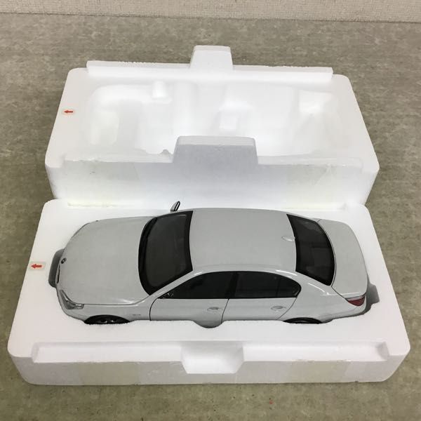 1円～ 破損 京商 1/18 BMW 545i セダン ホワイト BMW 京商 545i ブラック