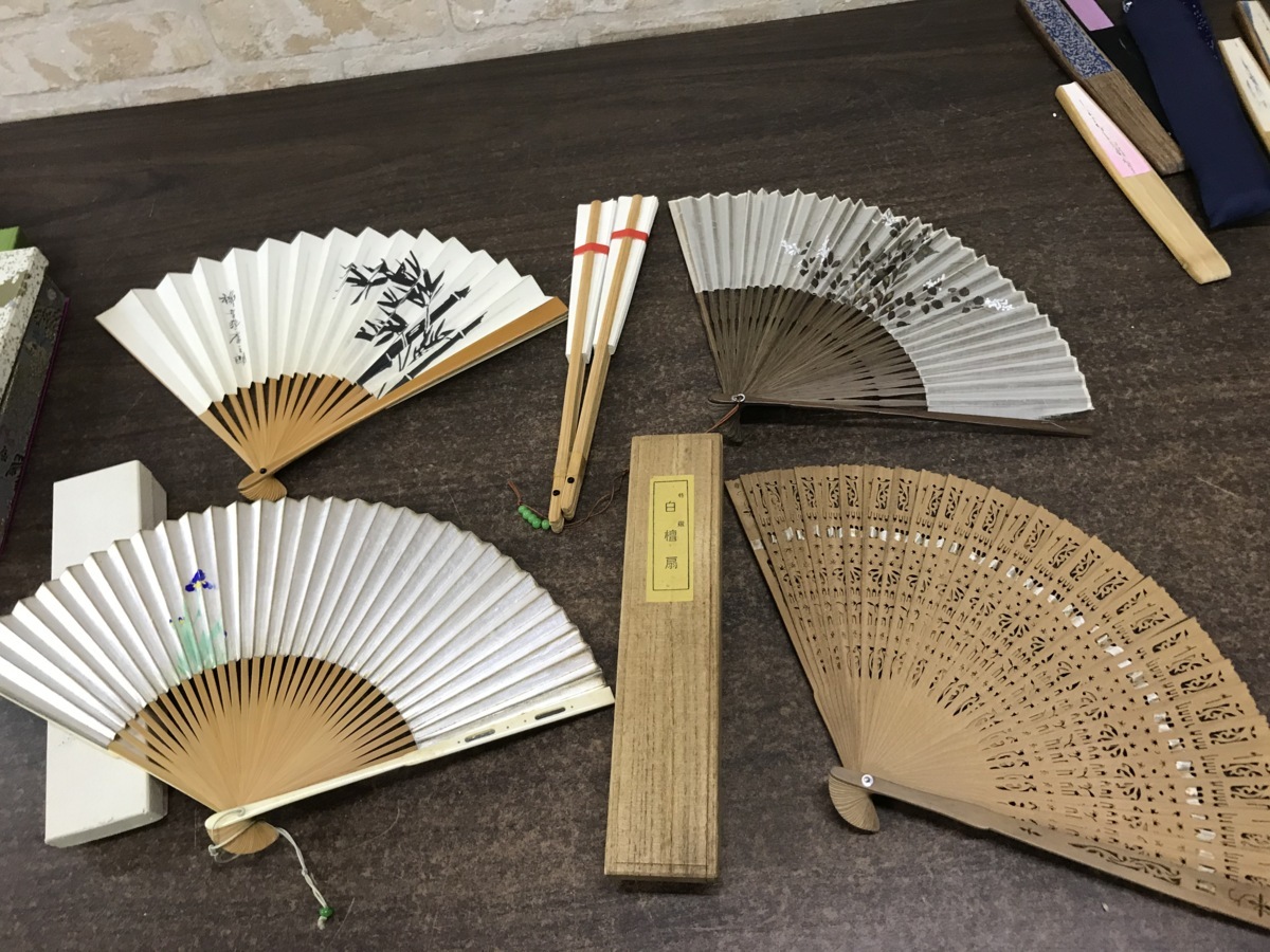 ☆中古品☆ 扇子 まとめ 京扇子 錦古堂 舞扇堂 わんや謹製 等(扇子 