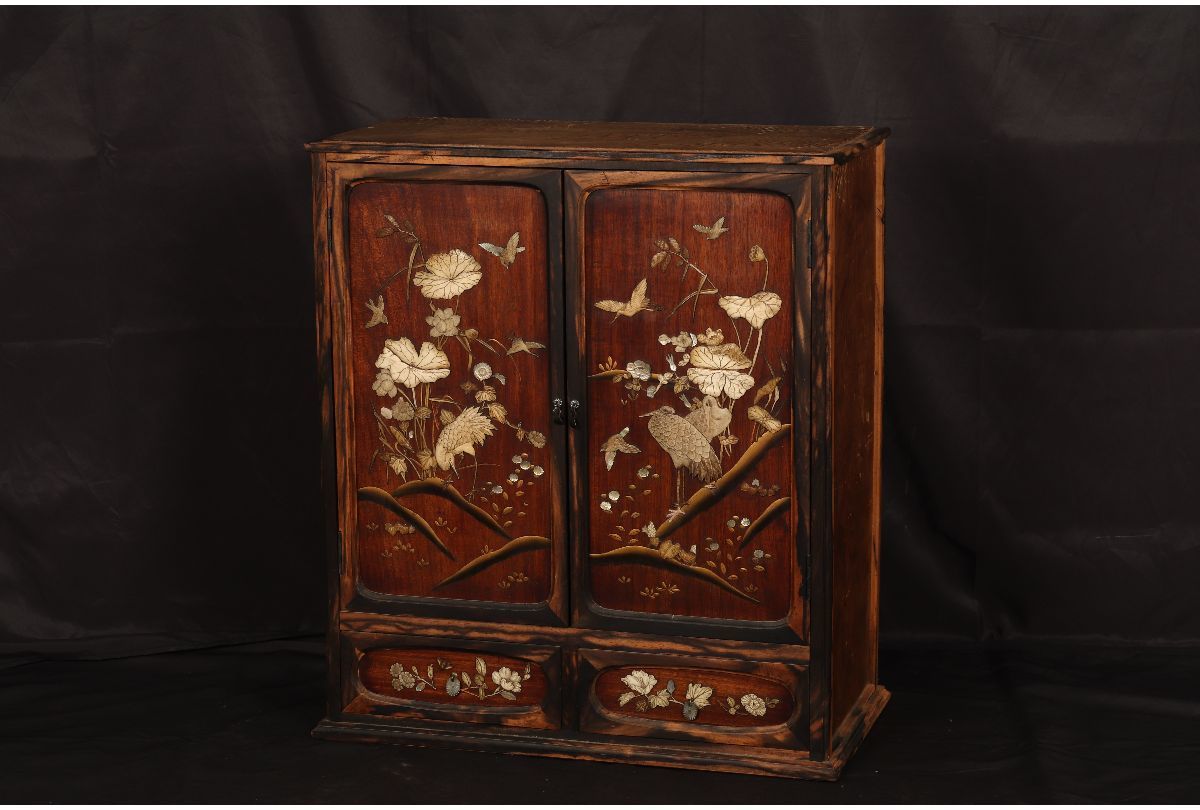 URA]黒柿材金蒔絵螺鈿骨細工花鳥図器局/64.3cm/4-4-177(検)骨董/中国
