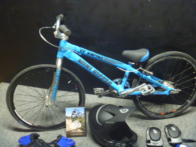BMX SE RACING レーシング MINI ミニ RIPPER リッパー アルミフレーム