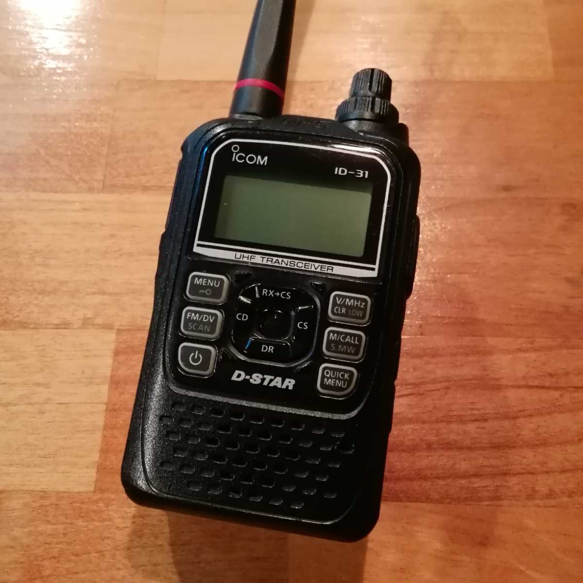 コ*ン様 ICOM アマチュア無線ハンディ機　ID-31PLUS ICOM ID-31PLUS 中古品 id-31plusの通販 iCOM☆アイコム☆ID-31PLUS☆