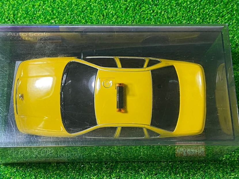 希少京商 ミニッツ シボレーカプリス 1996タクシー w⁄ライトユニット