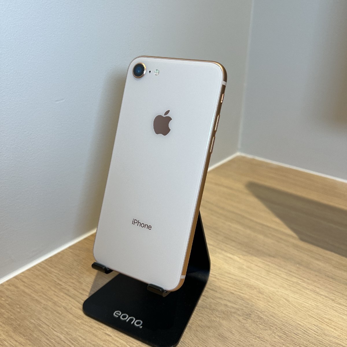 iPhone 8 ゴールド バッテリー最大容量86% iPhoneのバッテリー最大容量