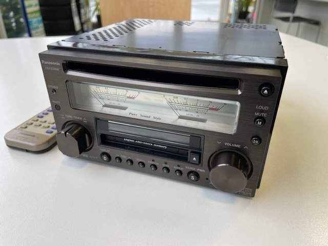 パナソニック Panasonic CQ-VX5500KD 希少なブラック 綺麗 アナログ針